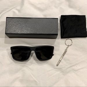 NWOT men’s sunglasses.
